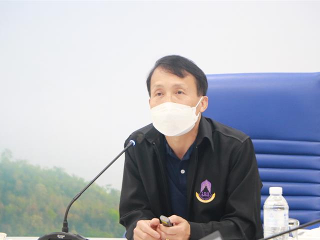 คณะสาธารณสุขศาสตร์ ได้ดำเนินกิจกรรมการพัฒนางานประจำสู่งานวิจัย (R2R) ภายใต้โครงการพัฒนาการปฏิบัติงานของบุคลากรสายวิชาการและสายสนับสนุน เพื่อพัฒนาเข้าสู่ตำแหน่งที่สูงขึ้น 
