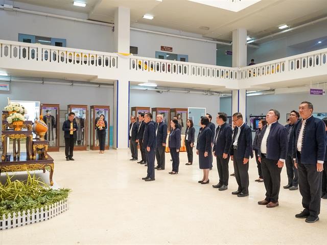 ลงนามถวายพระพร