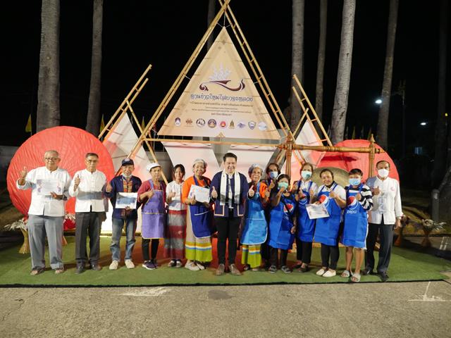 ตานข้าวใหม่ใส่บาตรหลวง2566