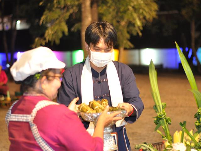 ตานข้าวใหม่ใส่บาตรหลวง2566