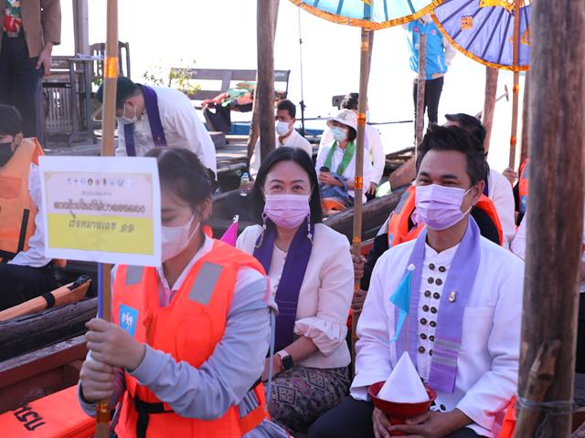 #ตานข้าวใหม่ใส่บาตรหลวง  #เที่ยวพะเยา #วัดในพะเะยา