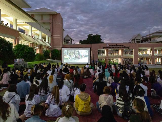 ศูนย์ภาษา คณะศิลปศาสตร์ จัดโครงการภาษาในสวนศิลป์ ครั้งที่ 1