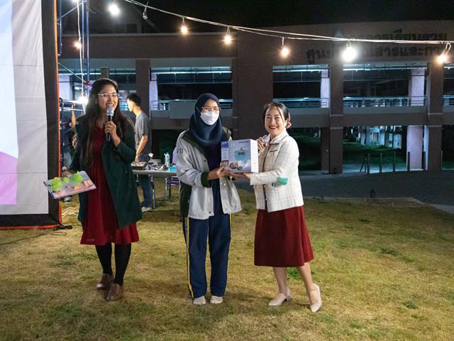 ศูนย์ภาษา คณะศิลปศาสตร์ จัดโครงการภาษาในสวนศิลป์ ครั้งที่ 1