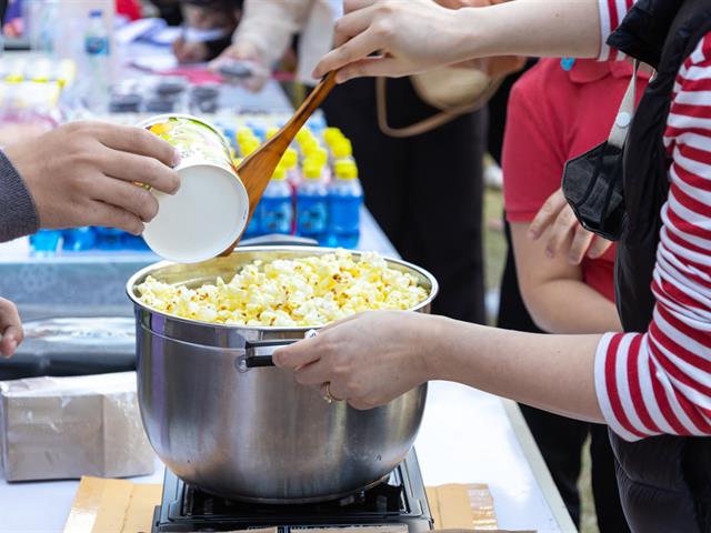 ศูนย์ภาษา คณะศิลปศาสตร์ จัดโครงการภาษาในสวนศิลป์ ครั้งที่ 1