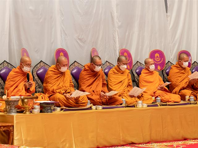 คณะศิลปศาสตร์ร่วมพิธีทำบุญเนื่องในวันขึ้นปีใหม่ ๒๕๖๖