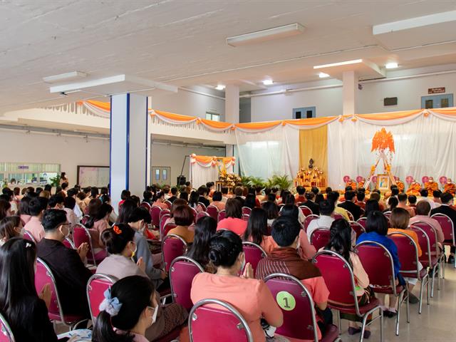 คณะศิลปศาสตร์ร่วมพิธีทำบุญเนื่องในวันขึ้นปีใหม่ ๒๕๖๖
