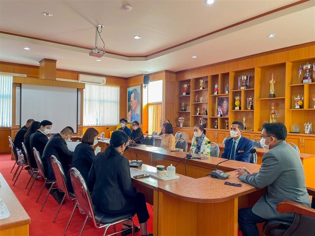วิทยาลัยการศึกษา ดำเนินกิจกรรมแลกเปลี่ยนเรียนรู้และรับฟังความคิดเห็นของผู้ใช้บัณฑิตในการประเมินสมรรถนะของนิสิตฝึกประสบการณ์วิชาชีพทางการศึกษา 