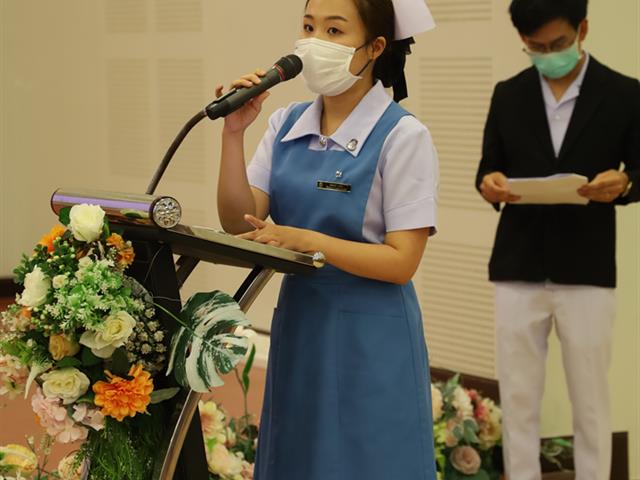 มอบหมวกและเข็มชั้นปี ให้กับนิสิตคณะพยาบาลศาสตร์ ชั้นปีที่ 2 ประจำปีการศึกษา 2565