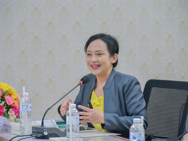 วิทยาลัยการศึกษา เข้าพบปะผู้บริหารและอาจารย์นิเทศก์สาขาวิชาเฉพาะ เพื่อประชุมชี้แจงแนวทางการประเมินสมรรถนะทางวิชาชีพครูตามประกาศคณะกรรมการคุรุสภา 