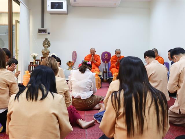 กองแผนงานจัดพิธีทำบุญเพื่อความเป็นสิริมงคลและสร้างขวัญกำลังใจแก่บุคลากร