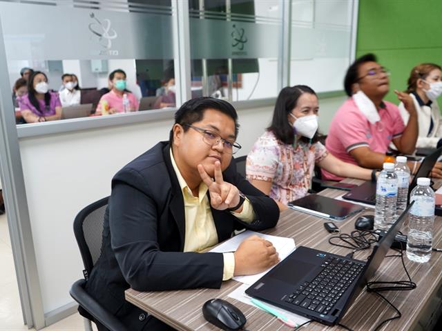 Canva เพื่อการออกแบบสื่อประชาสัมพันธ์