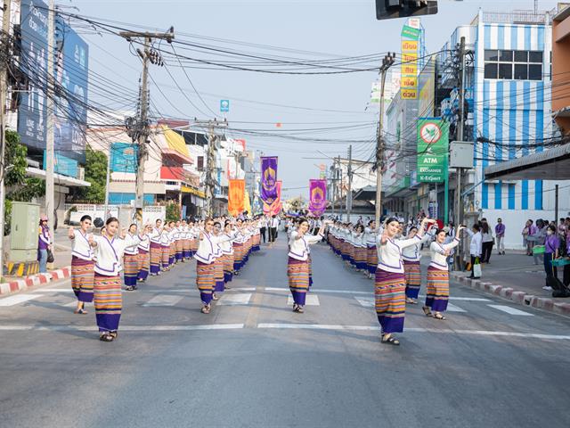 คณะศิลปศาสตร์ ได้เข้าร่วมโครงการ “ประเพณีแห่ผ้าห่มพระธาตุจอมทอง” ประจำปี ๒๕๖๖