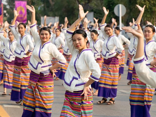 คณะศิลปศาสตร์ ได้เข้าร่วมโครงการ “ประเพณีแห่ผ้าห่มพระธาตุจอมทอง” ประจำปี ๒๕๖๖