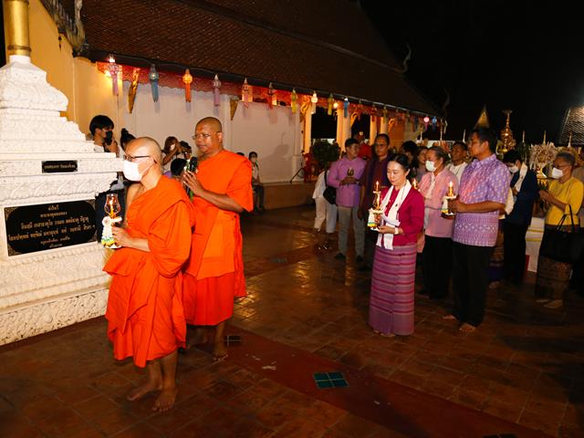 มหาวิทยาลัยพะเยา สืบสานประเพณีแห่ผ้าห่มพระธาตุจอมทอง ประจำปี 2566