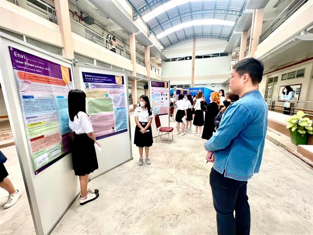โครงการ ”Show & Share” การนำเสนอผลงานสหกิจศึกษา ในรูปแบบโปสเตอร์ (Poster Presentation) จากนิสิตสาขาวิชาอนามัยสิ่งแวดล้อม