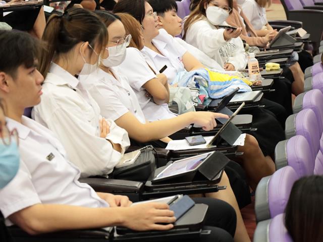 คณะเภสัชศาสตร์ ร่วมกับบริษัท Jebsen & Jessen Ingredients (T) co.,ltd จัดอบรมสัมมนาเชิงปฏิบัติการในหัวข้อ Innovation Raw Material and Technology for Oral Care and Hair Color Product