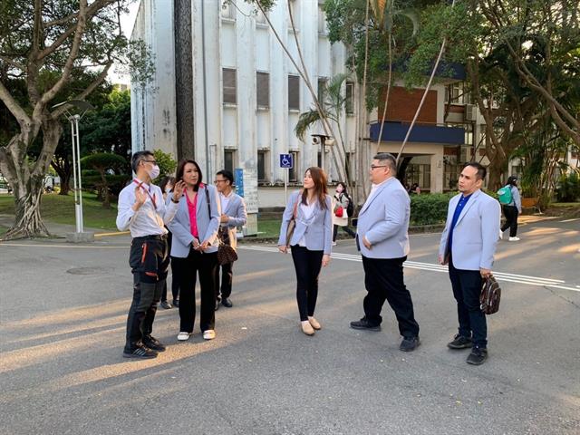 บุคลากร_คณะบริหารธุรกิจและนิเทศศาสตร์  
