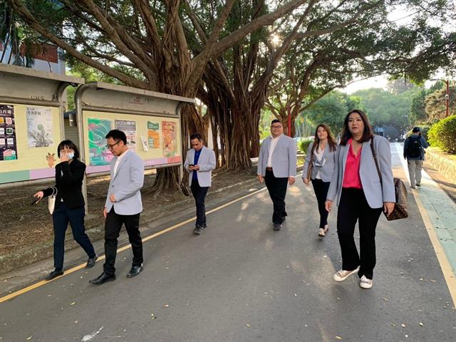 บุคลากร_คณะบริหารธุรกิจและนิเทศศาสตร์  