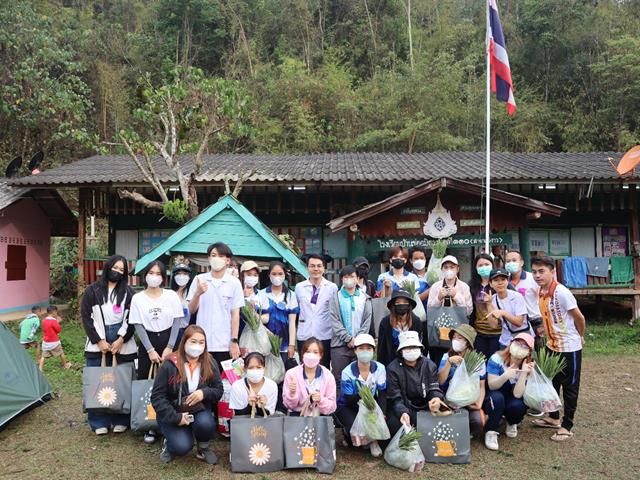 นิสิตคณะสหเวชศาสตร์ มหาวิทยาลัยพะเยา ได้ลงพื้นที่ทำกิจกรรมค่ายสหเวชฯอาสาพัฒนาชุมชน ณ โรงเรียนบ้านข่อยมิตรภาพที่ 110 ต.บ้านร้อง อ.งาว จ.ลำปาง