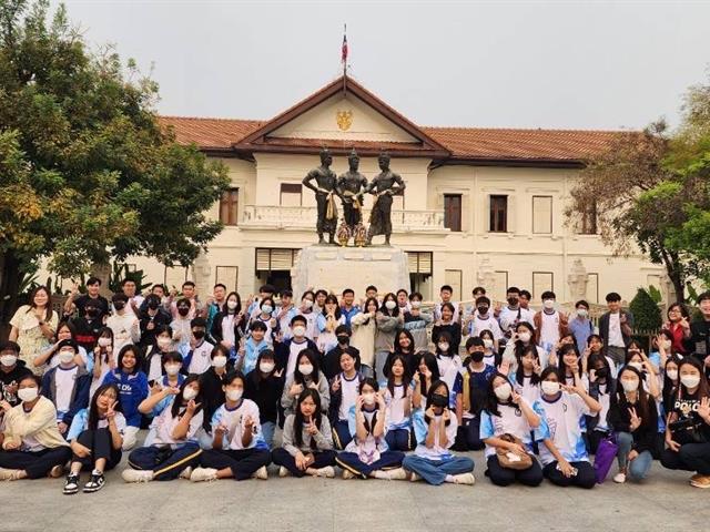 โรงเรียนสาธิตมหาวิทยาลัยพะเยา