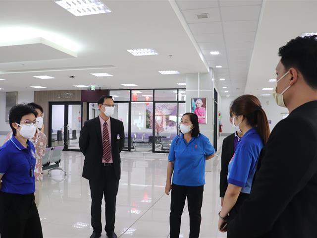 วิทยาลัยการศึกษา มอบทุนช่วยเหลือนิสิตที่ประสบอุบัติเหตุ นายเฉียบวุฒิ มั่นพลศรี นิสิตหลักสูตร กศ.บ. (การศึกษา) และ วท.บ. (วิทยาศาสตร์การออกกำลังกายและการกีฬา) ชั้นปีที่ 3