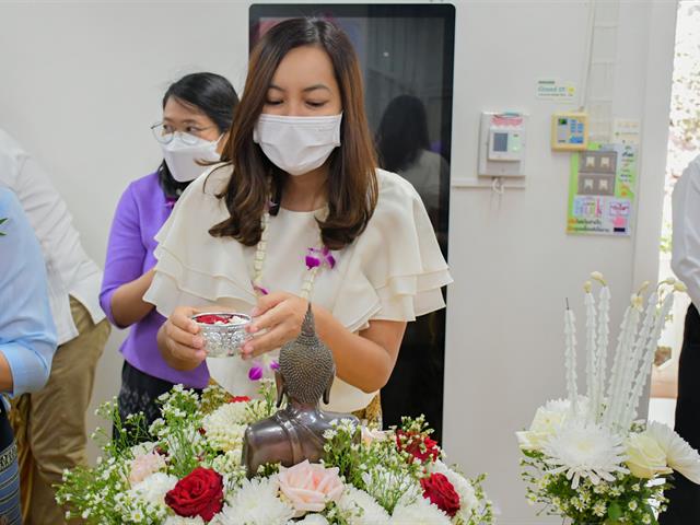 วิทยาลัยการศึกษา ดำเนินโครงการทำบุญวิทยาลัยการศึกษาและกิจกรรมประเพณีสงกรานต์ รดน้ำดำหัว ผู้บริหารและผู้อาวุโส ประจำปี พ.ศ. 2566