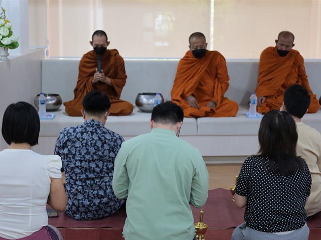 คณะเภสัชศาสตร์ ทำบุญตักบาตรข้าวสารอาหารแห้งประจำเดือนพฤษภาคม2566