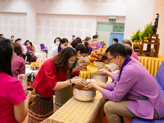 คณะศิลปศาสตร์จัดโครงการทำบุญคณะ สุขสะหรีปี๋ใหม่เมือง ประจำปี 2566