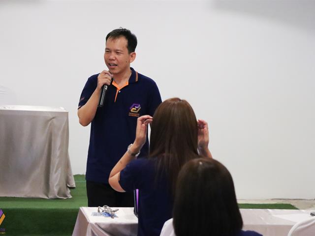 กองแผนงาน มหาวิทยาลัยพะเยา จัดโครงการพัฒนาองค์ความรู้สร้างความเป็นเลิศและกิจกรรมเพื่อสังคม (CSR) จิตอาสากำจัดขยะชายทะเลพัฒนาภูมิทัศน์