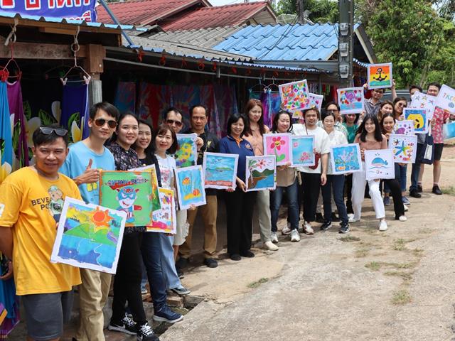 กองแผนงาน มหาวิทยาลัยพะเยา จัดโครงการพัฒนาองค์ความรู้สร้างความเป็นเลิศและกิจกรรมเพื่อสังคม (CSR) จิตอาสากำจัดขยะชายทะเลพัฒนาภูมิทัศน์
