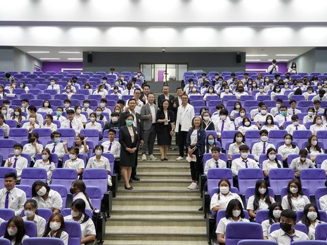 ม.พะเยา ต้อนรับนิสิตใหม่ “ฟ้ามุ่ยช่อที่ 13”