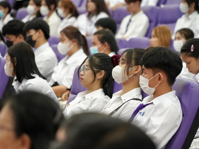 ม.พะเยา ต้อนรับนิสิตใหม่ “ฟ้ามุ่ยช่อที่ 13”