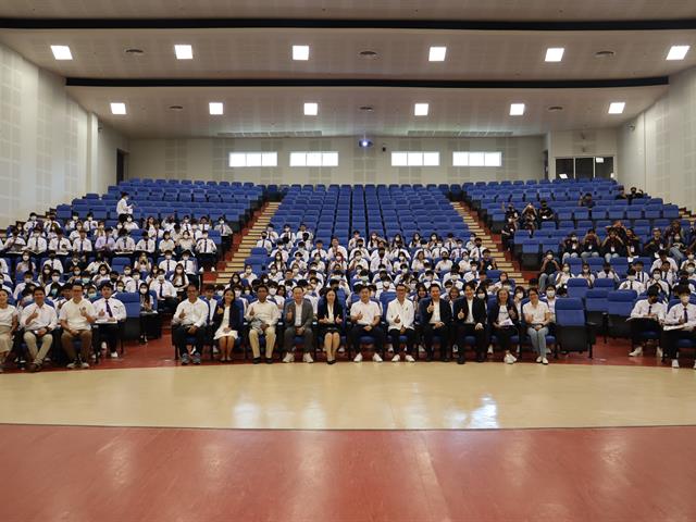 คณะวิศวะฯ ต้อนรับเกียร์ 14 ในโครงการปฐมนิเทศนิสิตใหม่ปีการศึกษา 2566