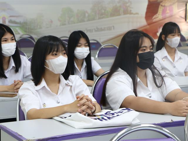 คณะสาธารณสุขศาสตร์ จัดกิจกรรม "นิสิตใหม่ ประจำปีการศึกษา 2566 พบหลักสูตร" 