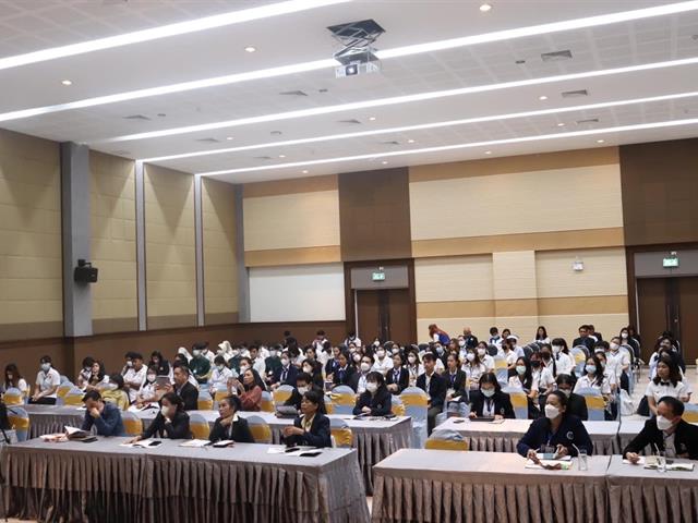 บุคลากรคณะสาธารณสุขศาสตร์ มหาวิทยาลัยพะเยา ร่วมเป็นคณะกรรมการผู้ทรงคุณวุฒิตัดสินผลงานการประชุมวิชาการสาธารณสุขระหว่างสถาบัน ครั้งที่ 3
