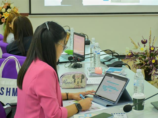 ภาพบรรยากาศการเรียนการสอนรายวิชา 176821 การส่งเสริมและพัฒนาคุณภาพการจัดการศึกษาตามมาตรฐานการศึกษา สำหรับนิสิตระดับปริญญาเอก