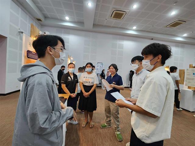 นำเสนอผลงานนิสิตฝึกงาน ชั้นปีที่ 3 