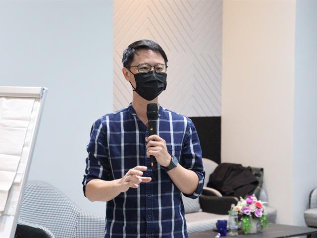 คณะรัฐศาสตร์และสังคมศาสตร์ 