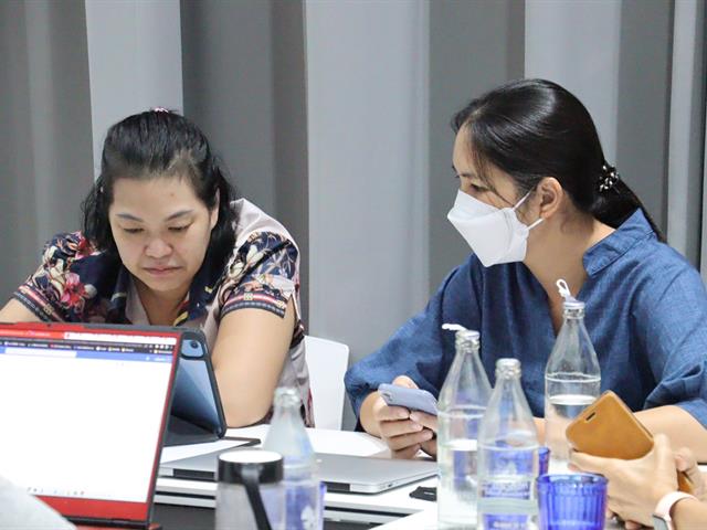 คณะรัฐศาสตร์และสังคมศาสตร์ 