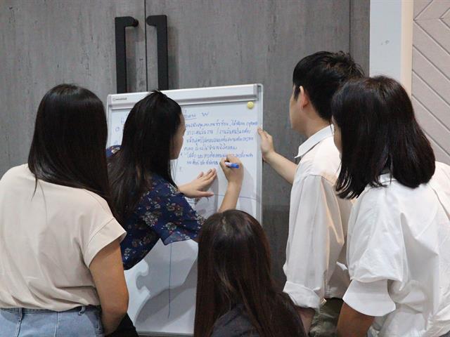คณะรัฐศาสตร์และสังคมศาสตร์ 