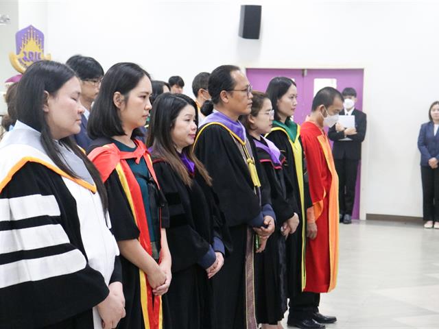คณะรัฐศาสตร์และสังคมศาสตร์ 