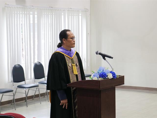 คณะรัฐศาสตร์และสังคมศาสตร์ 