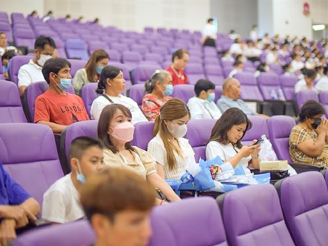 The white coat and pinning ceremony for community health students in academic year 2023