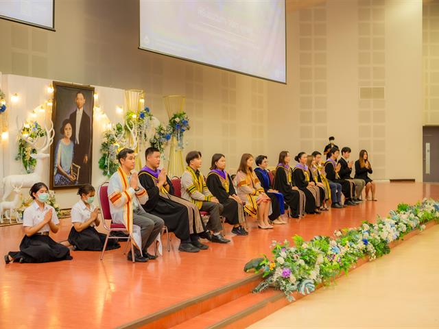 The white coat and pinning ceremony for community health students in academic year 2023