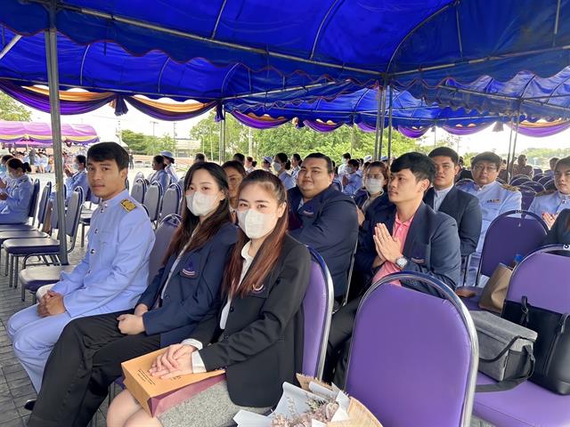 คณะรัฐศาสตร์และสังคมศาสตร์ 