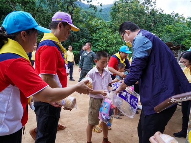 โครงการ UP CSV มหาวิทยาลัยพะเยา ศูนย์การเรียนตำรวจตระเวนชายแดนอินทรีอาสา (บ้านห้วยปุ้ม) 