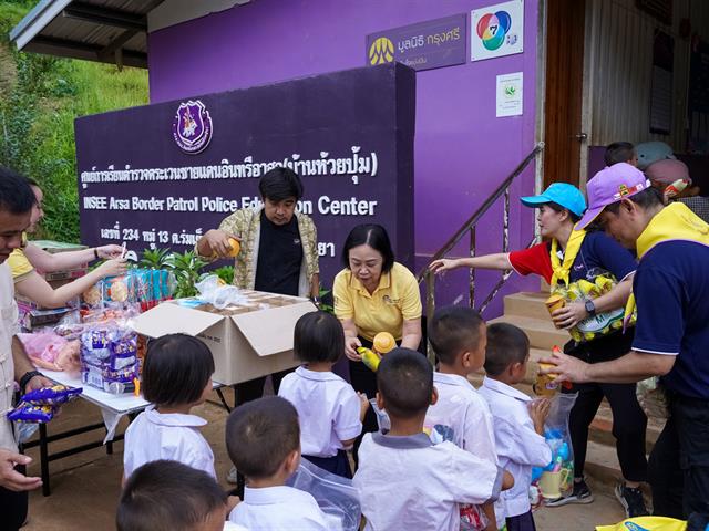 โครงการ UP CSV มหาวิทยาลัยพะเยา ศูนย์การเรียนตำรวจตระเวนชายแดนอินทรีอาสา (บ้านห้วยปุ้ม) 