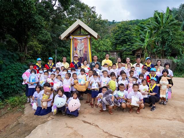 โครงการ UP CSV มหาวิทยาลัยพะเยา ศูนย์การเรียนตำรวจตระเวนชายแดนอินทรีอาสา (บ้านห้วยปุ้ม) 