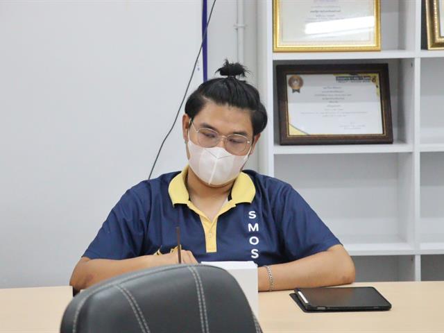 คณะรัฐศาสตร์และสังคมศาสตร์ 