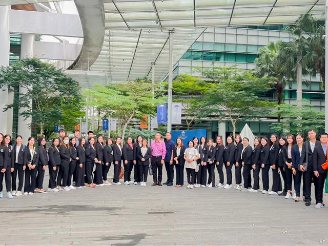 วิทยาลัยการศึกษา ดำเนินโครงการศึกษาดูงาน รายวิชา 176782 ภูมิภาคศึกษา นิสิตหลักสูตรการศึกษามหาบัณฑิต สาขาวิชาการบริหารการศึกษา ณ ประเทศสิงคโปร์
